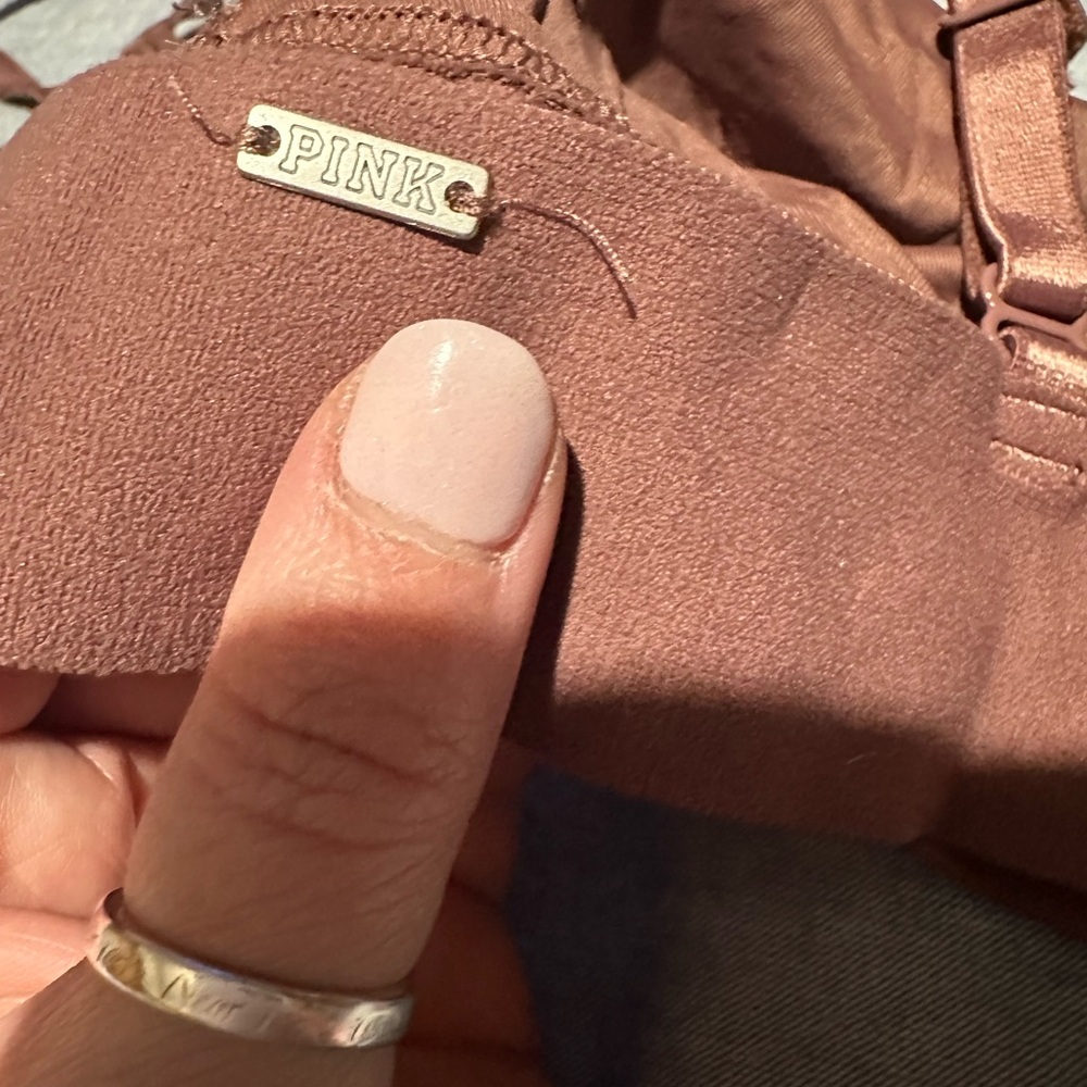 VS & Fabletics Bralettes - Picture 8 of 9